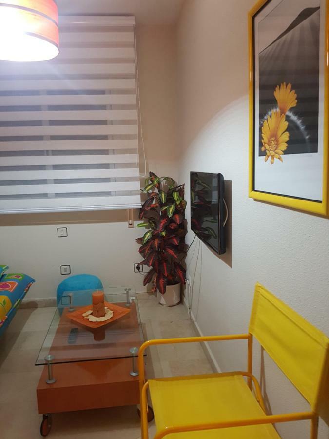 Apartamento Eduardo Dato Севілья Екстер'єр фото
